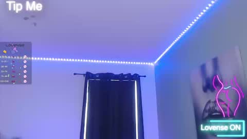 Tia Bella online show from 22, 9, 2025