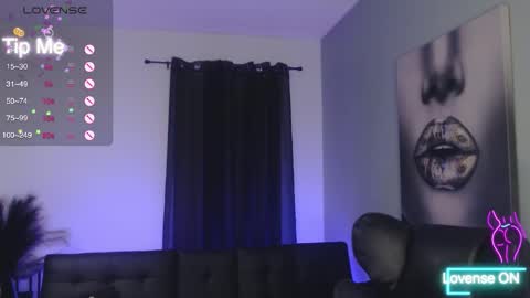 Tia Bella online show from 19, 11, 2025