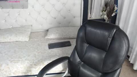 Snapshot of tiana_scot chatting on 25, 9, 2025 LIA online show from 25, 9, 2025