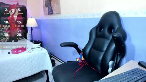 Snapshot of tiara_latina chatting on 25, 4, 2026 Tiara online show from 25, 4, 2026