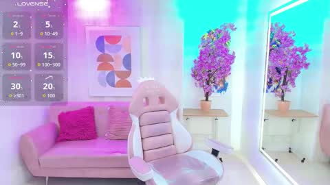 Snapshot of tiara_r chatting on 1, 12, 2025 Tiara online show from 1, 12, 2025