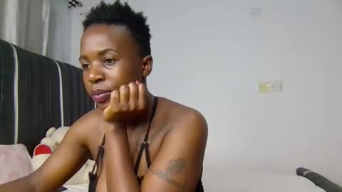 Snapshot of tiara_t chatting on 31, 1, 2026 Tiara online show from 31, 1, 2026