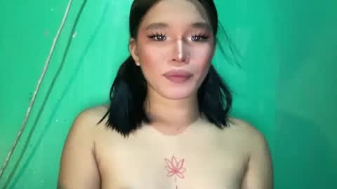 Snapshot of tiaragodhere chatting on 27, 5, 2026 Ms. Tiara online show from 27, 5, 2026