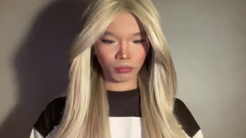Ms. Tiara online show from 10, 6, 2026