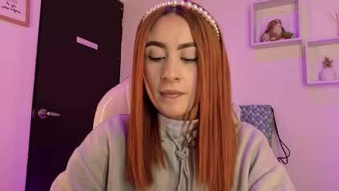 Tiarha online show from 8, 11, 2025