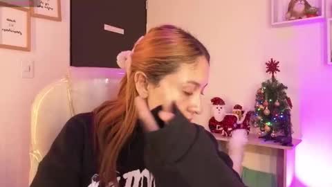 Tiarha online show from 5, 12, 2025