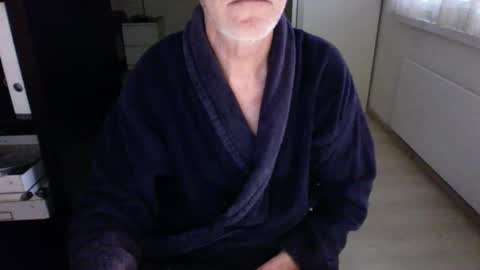 Snapshot of tiburzio chatting on 17, 2, 2025 tiburzio online show from 17, 2, 2025