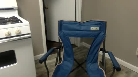 Tierra Henri online show from 19, 1, 2025