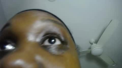 Tierra Henri online show from 13, 12, 2025