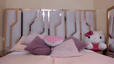    online show from 3, 2, 2025