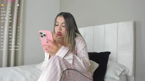 TIFANNY LOPEZ online show from 12, 11, 2025