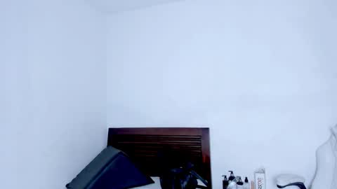 tifanymonroehot online show from 4, 11, 2025