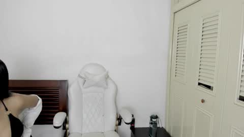 tifanymonroehot online show from 21, 12, 2025