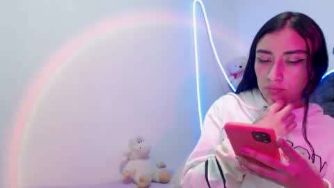 Snapshot of tiffani_hott_ chatting on 23, 10, 2025 TIFANI online show from 23, 10, 2025