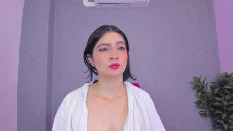 Snapshot of tiffany_mendez chatting on 20, 4, 2026 tiffany_mendez online show from 20, 4, 2026