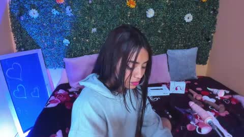 tiffany_sander online show from 26, 1, 2025