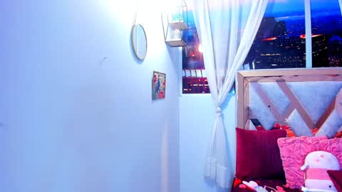 tiffany_sander online show from 8, 2, 2025