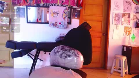 Snapshot of tiffany_sexygirl chatting on 21, 10, 2025 Tiffany 21 and Andy 32 online show from 21, 10, 2025