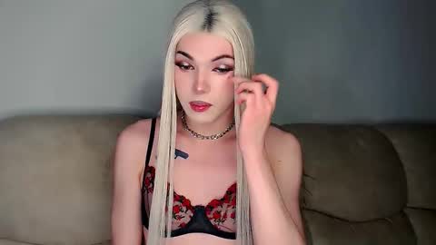 Snapshot of tiffany_smitch chatting on 1, 11, 2025 Tif online show from 1, 11, 2025