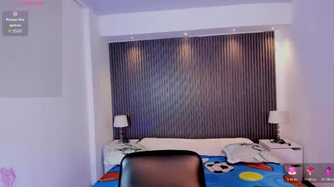 tiffanyhoustton online show from 25, 3, 2026