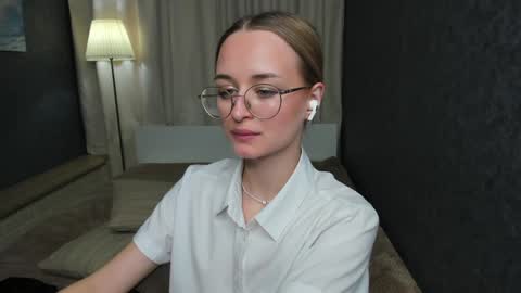 Tiffany online show from 15, 1, 2025