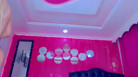 Snapshot of tiffanymackensyy69 chatting on 30, 10, 2025 tiffanymackensyy69 online show from 30, 10, 2025