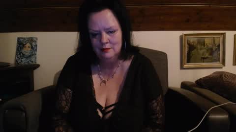 Snapshot of tiffanymature chatting on 12, 5, 2026 TiffanyMature online show from 12, 5, 2026