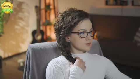 tiffanyriox online show from 6, 3, 2026