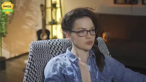 tiffanyriox online show from 27, 3, 2026