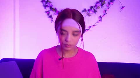 Snapshot of tiffanysander chatting on 25, 3, 2026 My name is Tiffany welcome online show from 25, 3, 2026