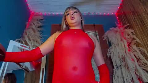 Snapshot of tiffanyy_deluxe chatting on 27, 11, 2025 tiffanyy_deluxe online show from 27, 11, 2025