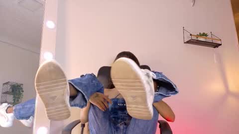 Snapshot of tiffvalentinee_ chatting on 26, 9, 2025 Tiffany online show from 26, 9, 2025