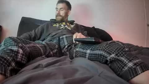 Snapshot of tiggity19 chatting on 28, 5, 2026 Tiggity23 come stroke my 9 cock with ne online show from 28, 5, 2026