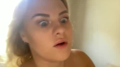 Snapshot of tigoldbitties11 chatting on 11, 2, 2025 Lexi online show from 11, 2, 2025