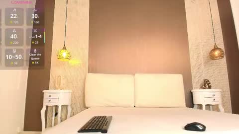 T I F F A N Y online show from 7, 1, 2026