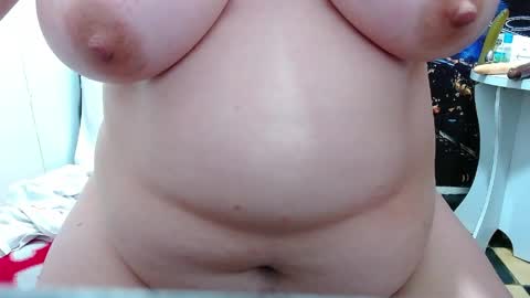 Snapshot of tila_nastyy chatting on 21, 4, 2026 Tila online show from 21, 4, 2026