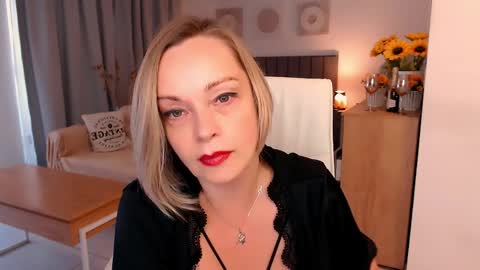 Tilly online show from 29, 3, 2026