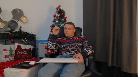 Snapshot of tim_mart chatting on 27, 12, 2024 ask me online show from 27, 12, 2024