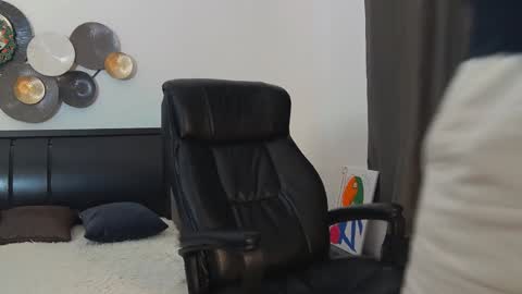 Snapshot of tim_mart chatting on 13, 1, 2025 ask me online show from 13, 1, 2025