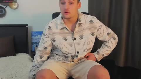 Snapshot of tim_mart chatting on 15, 1, 2025 ask me online show from 15, 1, 2025