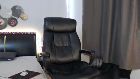 Snapshot of tim_mart chatting on 11, 2, 2025 ask me online show from 11, 2, 2025