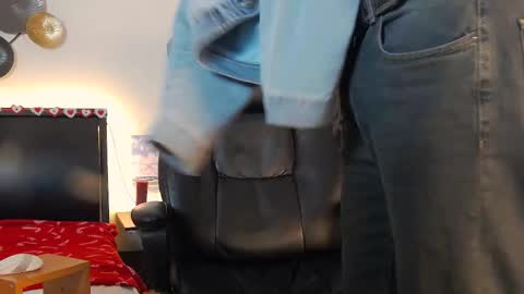 Snapshot of tim_mart chatting on 11, 2, 2025 ask me online show from 11, 2, 2025