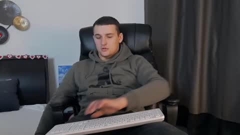 Snapshot of tim_mart chatting on 15, 2, 2025 ask me online show from 15, 2, 2025