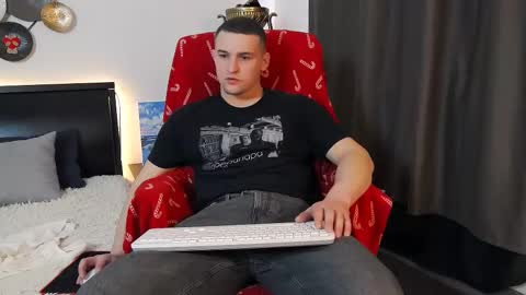 Snapshot of tim_mart chatting on 21, 2, 2025 ask me online show from 21, 2, 2025