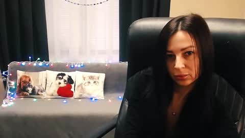 Luisa online show from 16, 12, 2025