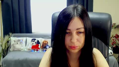 Snapshot of timeparadice chatting on 10, 6, 2026 Luisa online show from 10, 6, 2026