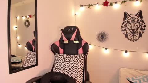 Snapshot of timothy_ross chatting on 13, 1, 2025 Timothy 21 years old online show from 13, 1, 2025