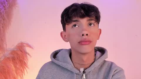 Snapshot of timothy_ross chatting on 24, 1, 2025 Timothy 21 years old online show from 24, 1, 2025