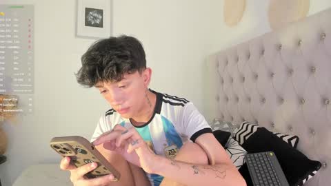 Snapshot of timothy_ross chatting on 26, 1, 2025 Timothy 21 years old online show from 26, 1, 2025