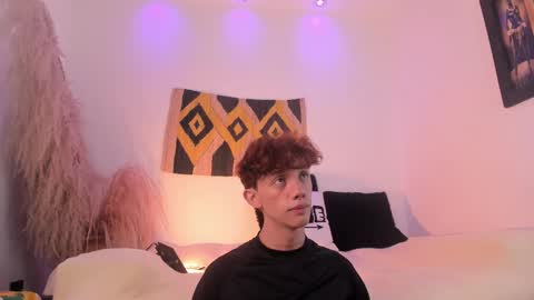 Snapshot of timothy_ross chatting on 24, 2, 2025 Timothy 21 years old online show from 24, 2, 2025